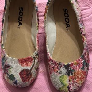 Soda flats with a shine